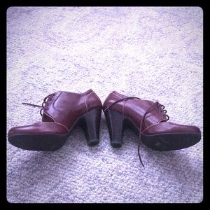 Gorgeous, but can’t wear with plantar fasciitis.